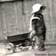 Delivery wagon 1915 Puddle Dock / SeacoastNH.com (c) Strawbery Banke