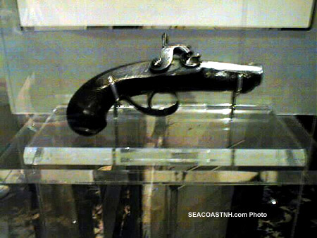 Wilke's derringer /gun in exhibit in DC/ SeacoastNH.com