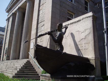 Whaling Memorial sculpture in New Bedford / SeacoastNH.com