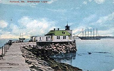 Portland Maine lighthouse post card / Jeremy D'Entremont Collection